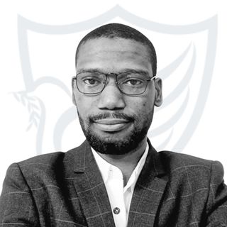 حكيم أَلَادَيْ نجم الدين